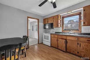 210 Hickory St, Farmington, MO 63640 - Photo 14