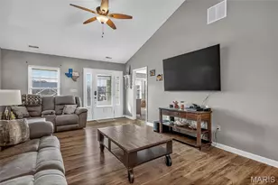 9618 E East Vista Dr, Hillsboro, MO 63050 - Photo 8