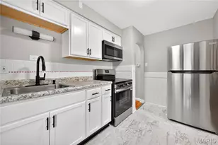 2000 Falcon Dr, Saint Louis, MO 63133 - Photo 8