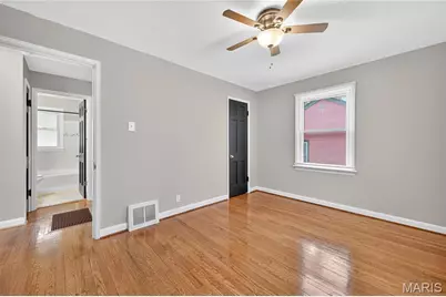 2000 Falcon Drive, Saint Louis, MO 63133 - Photo 12