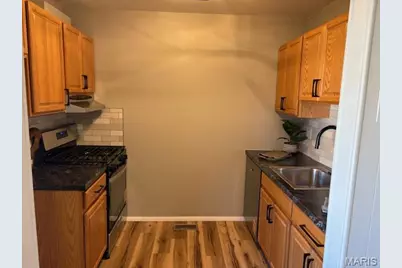 837 Wendevy Court, Ballwin, MO 63011 - Photo 6