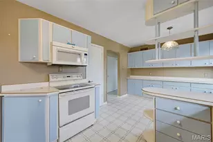 9720 Grantview Dr, Saint Louis, MO 63123 - Photo 20