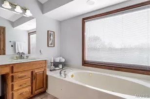 2075 Meaghan Ln, Pacific, MO 63069 - Photo 28