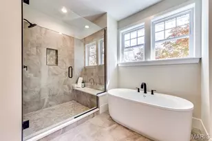 1041 N Bompart Ave, Webster Groves, MO 63119 - Photo 38