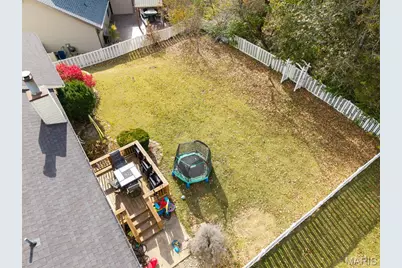 7012 Chalkstone Road, Oakville, MO 63129 - Photo 46