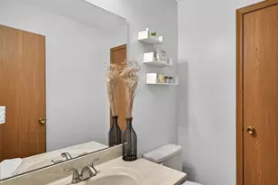 134 Cascade Terrace Dr, Ballwin, MO 63021 - Photo 10