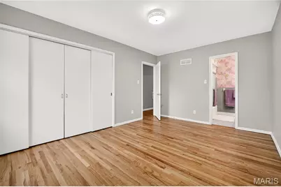 10067 Springwood Drive, Ladue, MO 63124 - Photo 18