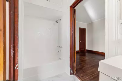 1011 Benton Street, Montgomery City, MO 63361 - Photo 14