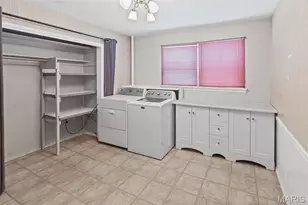 10617 Twilight Dr, Saint Louis, MO 63128 - Photo 26