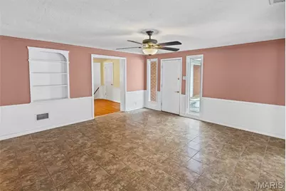 10617 Twilight Drive, Saint Louis, MO 63128 - Photo 12