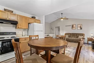 4329 NW Point Dr, House Springs, MO 63051 - Photo 10