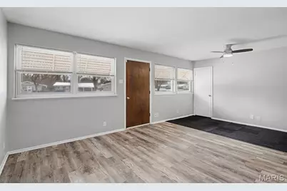 10555 Gourock Drive, Riverview, MO 63137 - Photo 6