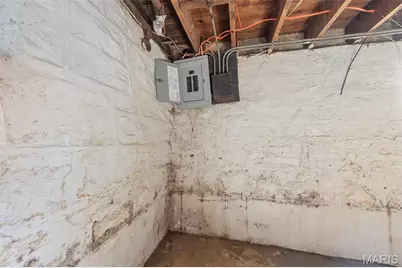 8738 Partridge Avenue, Saint Louis, MO 63147 - Photo 26