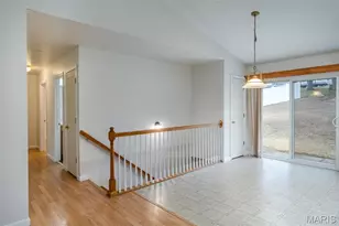 555 Monty View, Washington, MO 63090 - Photo 12