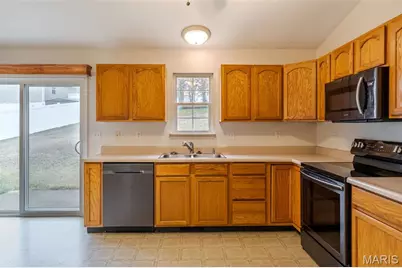 555 Monty View, Washington, MO 63090 - Photo 10