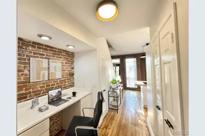 1110 Tamm Avenue #1110 -1112, Saint Louis, MO 63139 - Photo 4