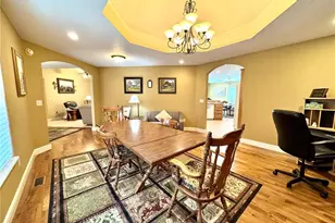 2206 Cherry Blossom Cir Circle, Lebanon, MO 65536 - Photo 6