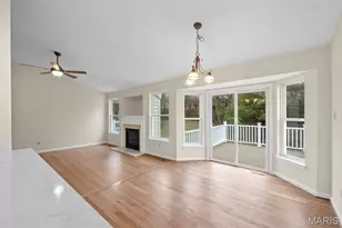 3206 Woodridge Center Pkwy, Oakville, MO 63129 - Photo 14