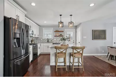 7048 Arcadia Avenue, University City, MO 63130 - Photo 10