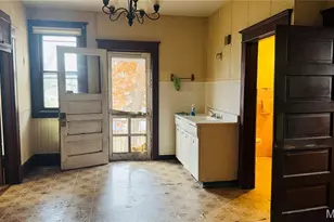 2647 Carson Rd, Saint Louis, MO 63114 - Photo 14