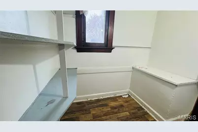 2647 Carson Road, Saint Louis, MO 63114 - Photo 12