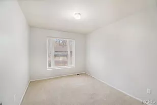 5237 Trailview Dr, Black Jack, MO 63033 - Photo 8