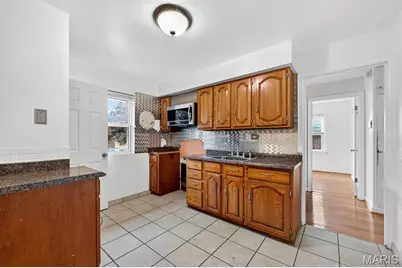 9406 Pattonwood Drive, Saint Louis, MO 63136 - Photo 16