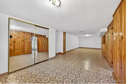 9406 Pattonwood Drive, Saint Louis, MO 63136 - Photo 32