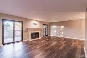 590 Sarah Ln, Creve Coeur, MO 63141 - Photo 8