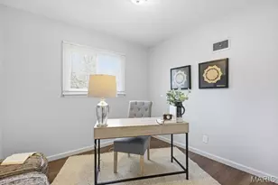 689 Conover Ln, Saint Louis, MO 63126 - Photo 14