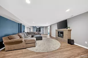 417 San Antonio Dr, Moscow Mills, MO 63362 - Photo 32