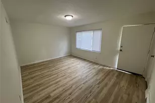 9815 Vickie Pl, Saint Louis, MO 63136 - Photo 10