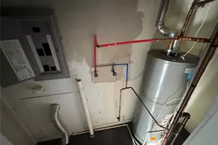 9850 Dennis Dr, Saint Louis, MO 63136 - Photo 10