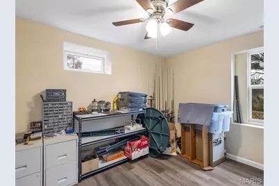 315 W Oak Street, Saint Clair, MO 63077 - Photo 24