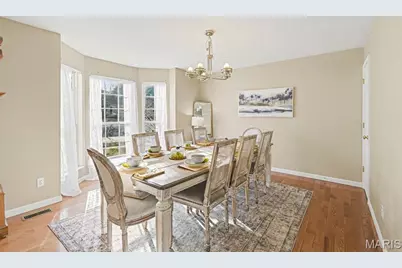 3037 Southoaks Place, Saint Louis, MO 63129 - Photo 8