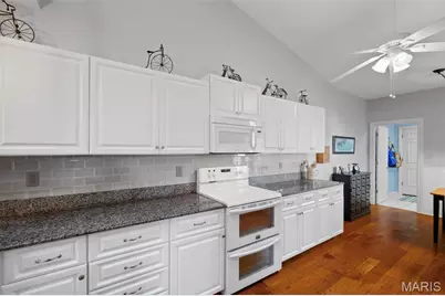 149 Shaelah Court, Weldon Spring, MO 63304 - Photo 6