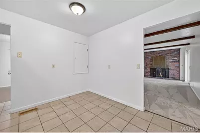 2560 Woodsage Drive, Florissant, MO 63033 - Photo 14