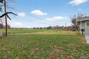 2560 Woodsage Dr, Florissant, MO 63033 - Photo 44