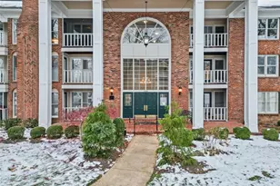 200 Ambridge Ct, Chesterfield, MO 63017 - Photo 54