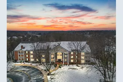 200 Ambridge Court #306, Chesterfield, MO 63017 - Photo 2