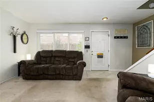 10905 Carroll Wood Way, Saint Louis, MO 63128 - Photo 6