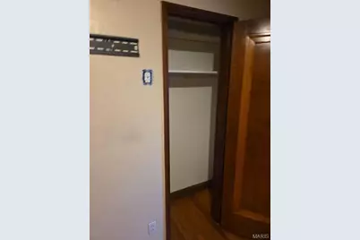 1067 Melvin Avenue, Saint Louis, MO 63137 - Photo 22