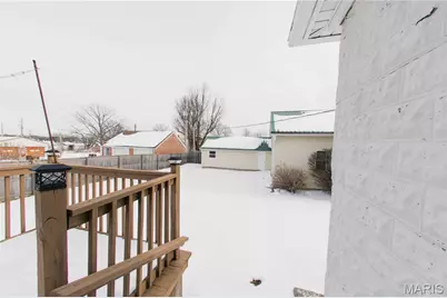 111 W Madison Avenue, Robertsville, MO 65066 - Photo 8