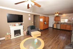 513 S 2nd St, Pacific, MO 63069 - Photo 8