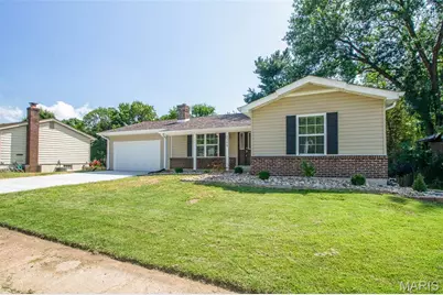 1358 Green Mist Drive, Fenton, MO 63026 - Photo 2