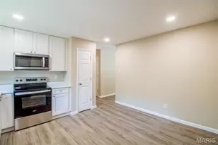 1358 Green Mist Dr, Fenton, MO 63026 - Photo 6