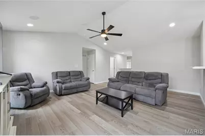 120 Dark Horse Court, Wentzville, MO 63385 - Photo 6