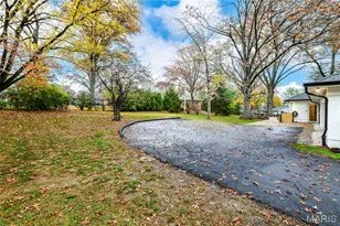 18 Country Aire Dr, Saint Louis, MO 63131 - Photo 64