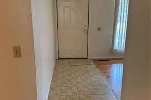 1480 Surrey Dr, Florissant, MO 63033 - Photo 6