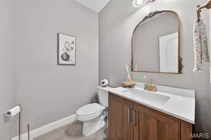 378 Valley Bluff Dr, Wentzville, MO 63385 - Photo 12